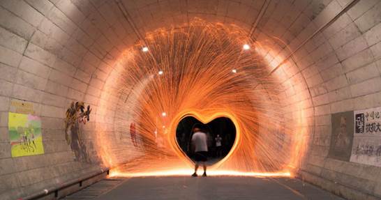 说明: //rcb.dirtycomic.net/__local/0/B8/0A/97AE493F038003DA5ACDB2264E8_04A067AB_427C7.png