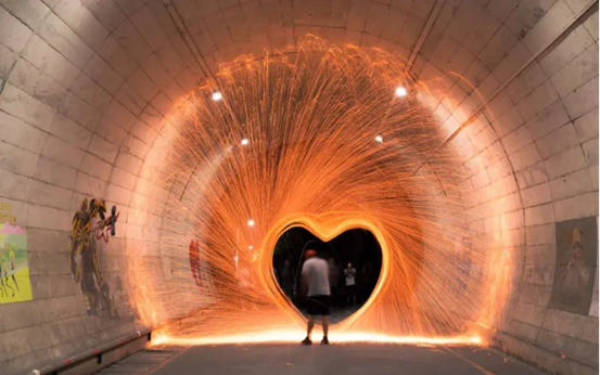 说明: //rcb.dirtycomic.net/__local/4/F8/FB/074DBE8291B10F8636E4EA2442A_0E9F62C6_125366.png