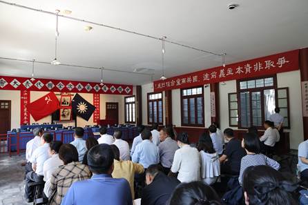 说明: //zzb.dirtycomic.net/__local/C/5D/7A/1753F9ABBF082ABF86A0536ADDC_6C74CE4C_5001A.jpeg